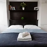 Ah Kuzmanyho Aircon 아파트