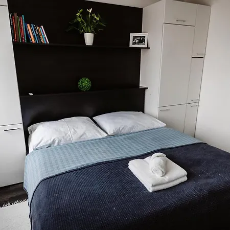 Ah Kuzmanyho Aircon Appartement Košice