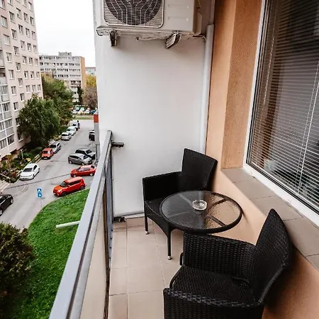 Apartment Ah Kuzmanyho Aircon Košice