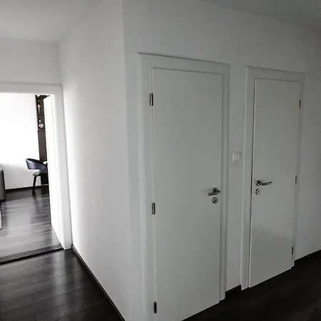 Ah Kuzmanyho Aircon Appartement Košice