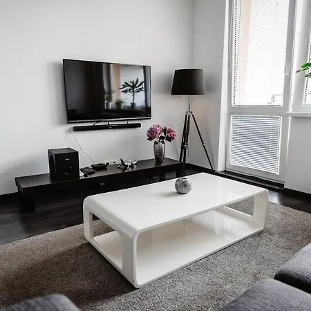 Appartement Ah Kuzmanyho Aircon *